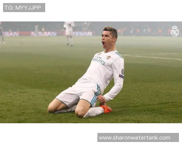 小罗的传奇足球生涯与不朽成就揭秘