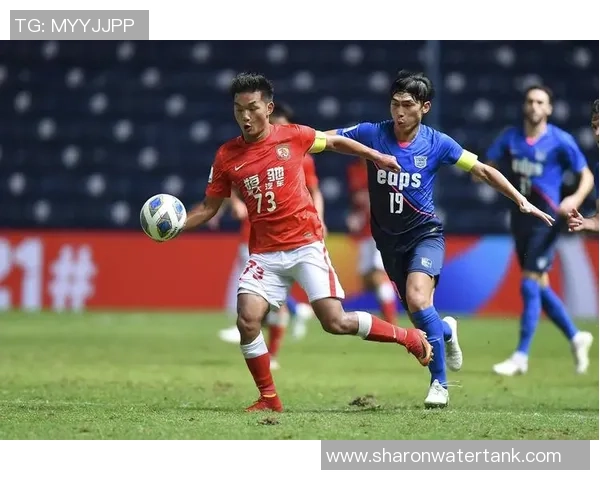 广州足球队战术变革引发热议探索新风格与未来发展方向